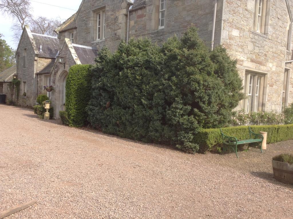 Hundalee House Hotel Jedburgh Exterior photo